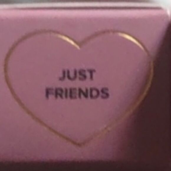 π·βToo Faced Just Friends Lip Injection Power Plumping Lip Gloss New FullSz - Picture 5 of 5